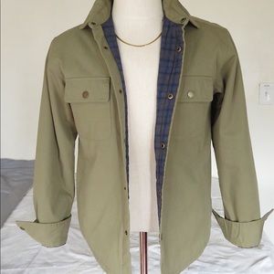 UNTUCKIT OLIVE GREEN SHIRT JACKET!